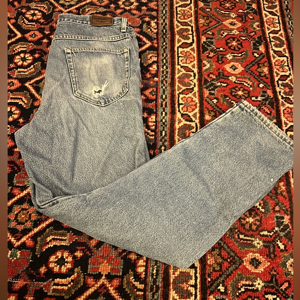 LL BEAN Flannel Lined Vintage Jeans 33 x 32 100% Cotton Rips and Paint Splatter